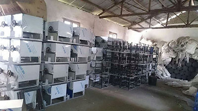 小型炒板栗機(jī)車(chē)間展示十